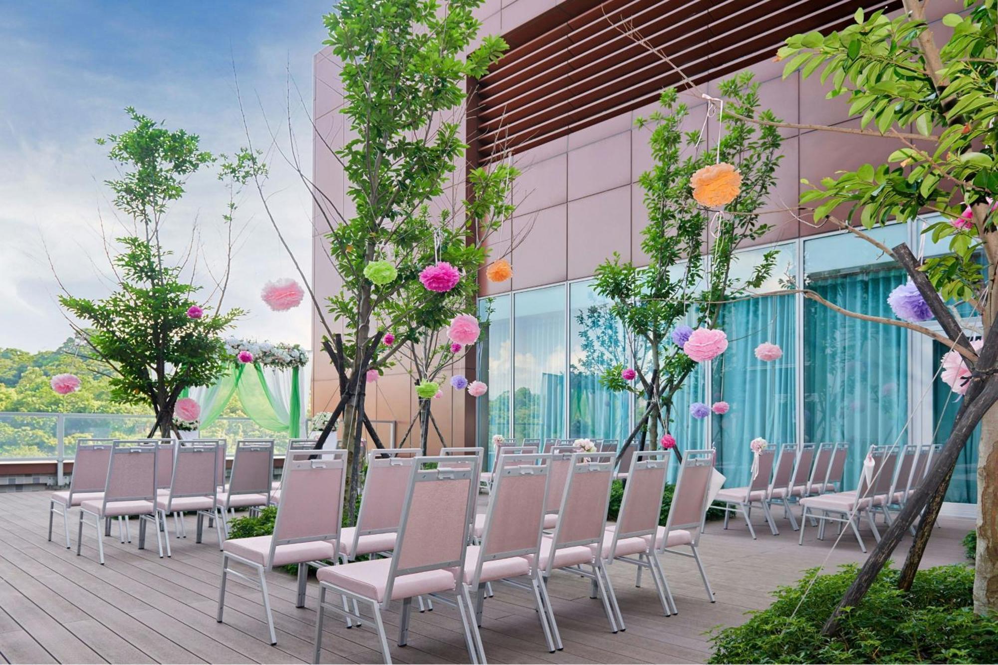 코트야드 바이 메리어트 타이베이 호텔 외부 사진 The rooftop garden